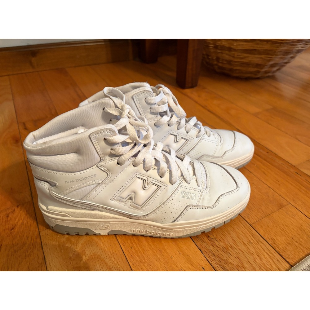 New Balance White 650 BB650RWW Leather Mid Top Lace Up Sneakers Mens 8/Woman 9.5